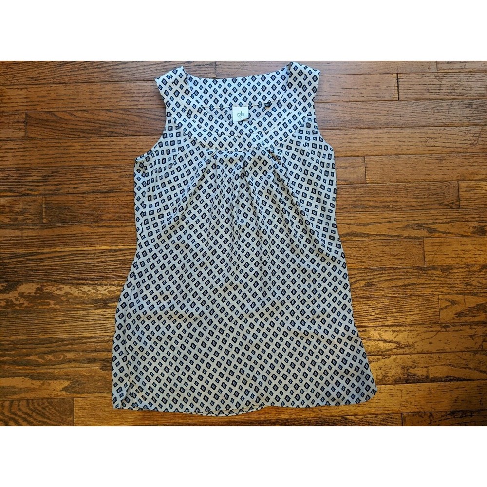 cabi Sz XS Diamond Print Sleeveless Blouse Style 3272